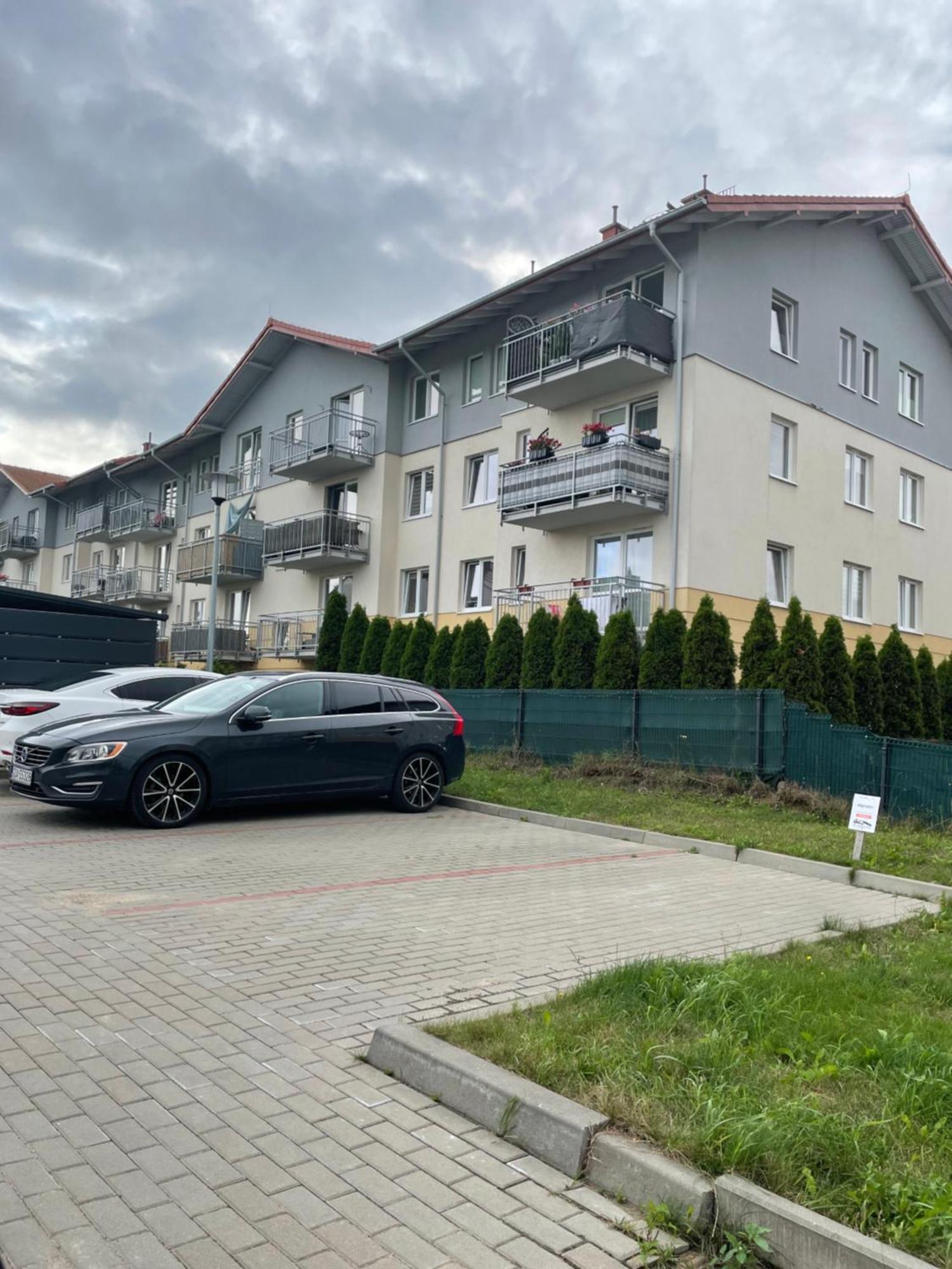 Przestronne 2 Oddzielne Sypialnie Caly Apartament W Spokojnej Dzielnicy Borkowo  Exterior foto