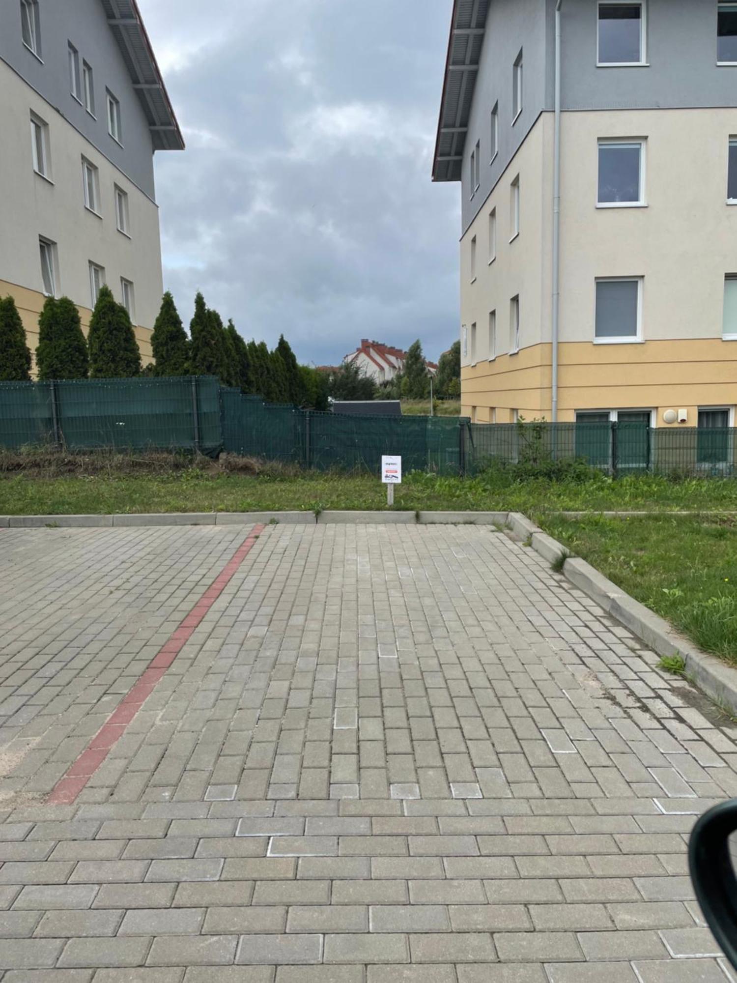 Przestronne 2 Oddzielne Sypialnie Caly Apartament W Spokojnej Dzielnicy Borkowo  Exterior foto